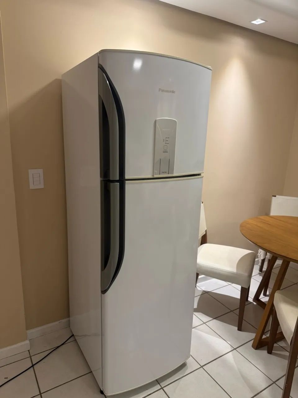Geladeira Panasonic 