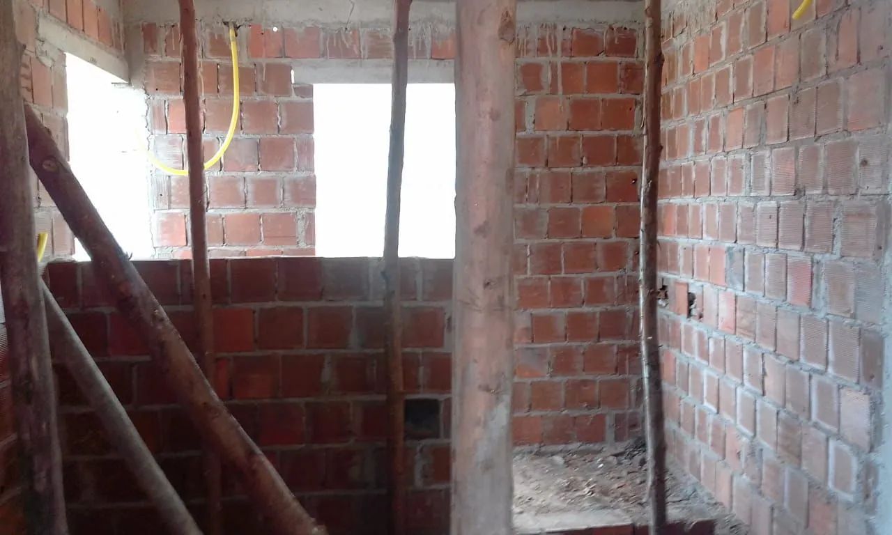 Vendo casa em Bonito-PE, com primeira etapa construída  - Foto 4