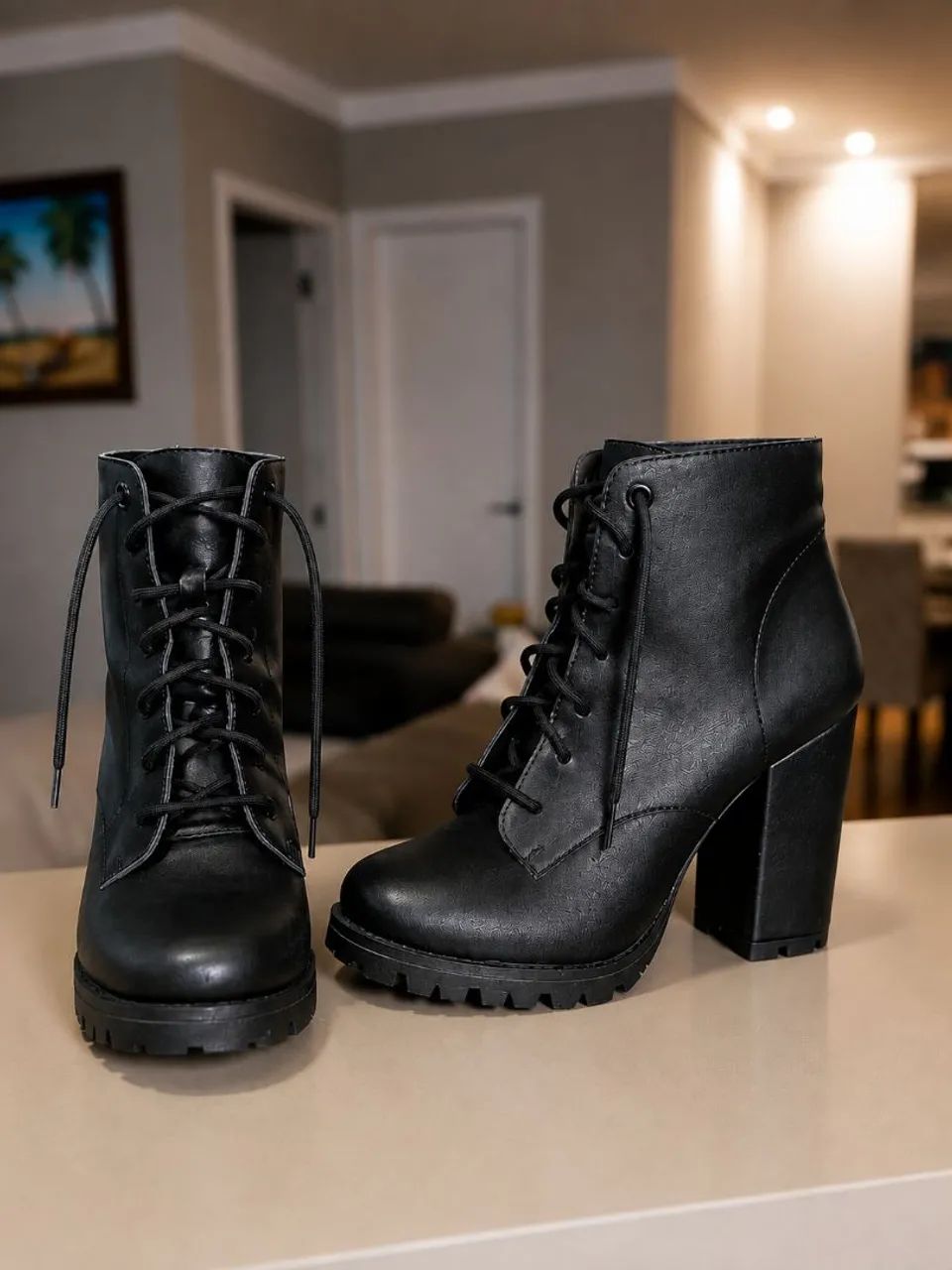 Bota cano curto feminina 