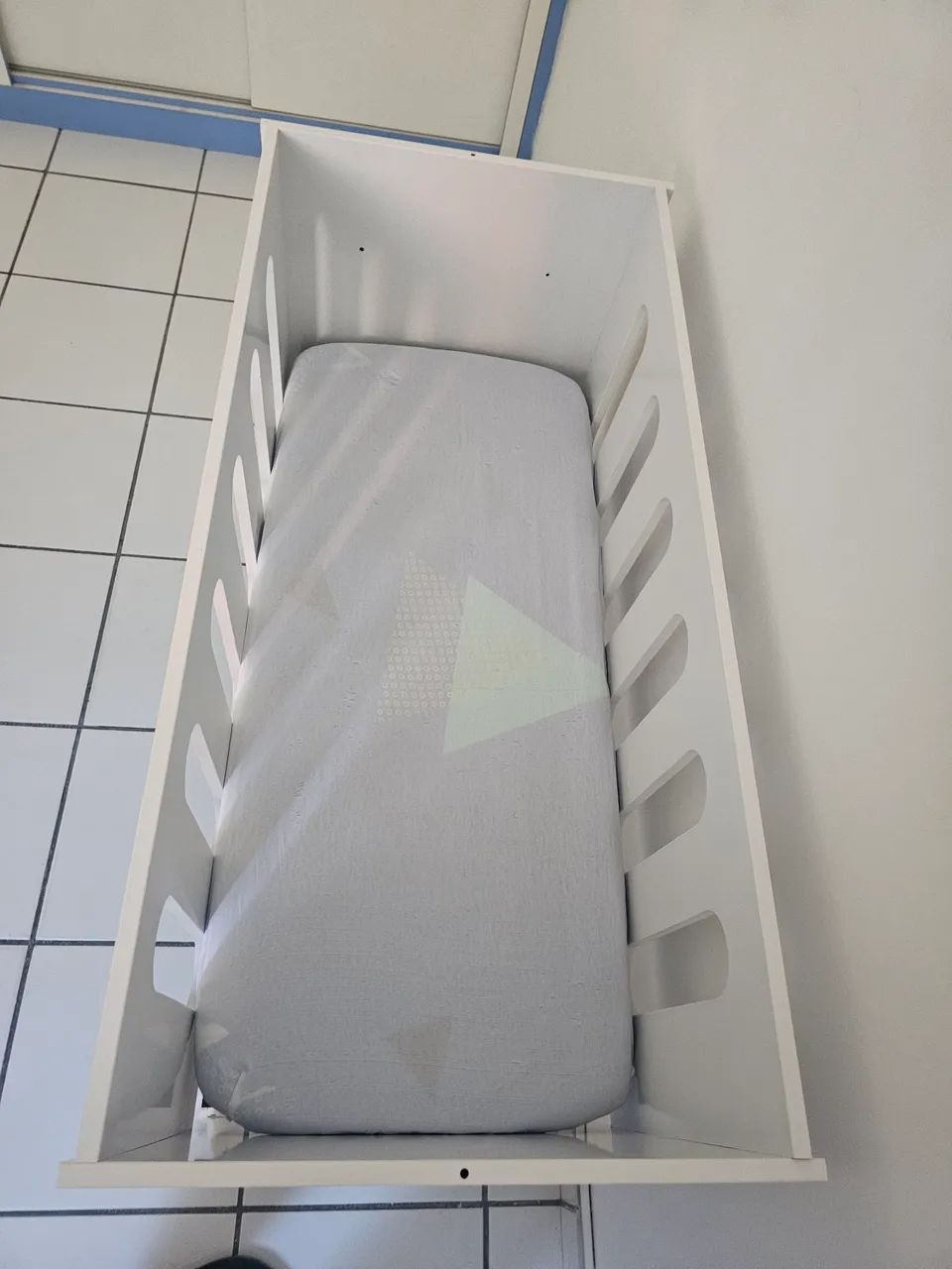Mini Berço com Colchão 2 em 1 - Foto 2