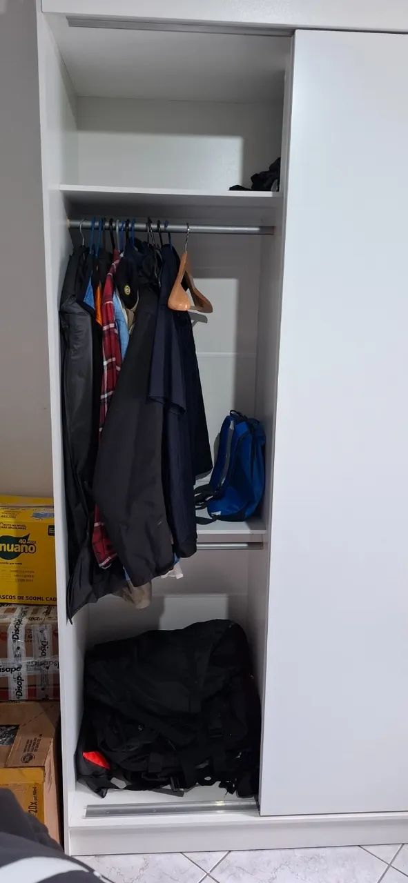 Vendo cômoda e guarda roupa - Foto 3