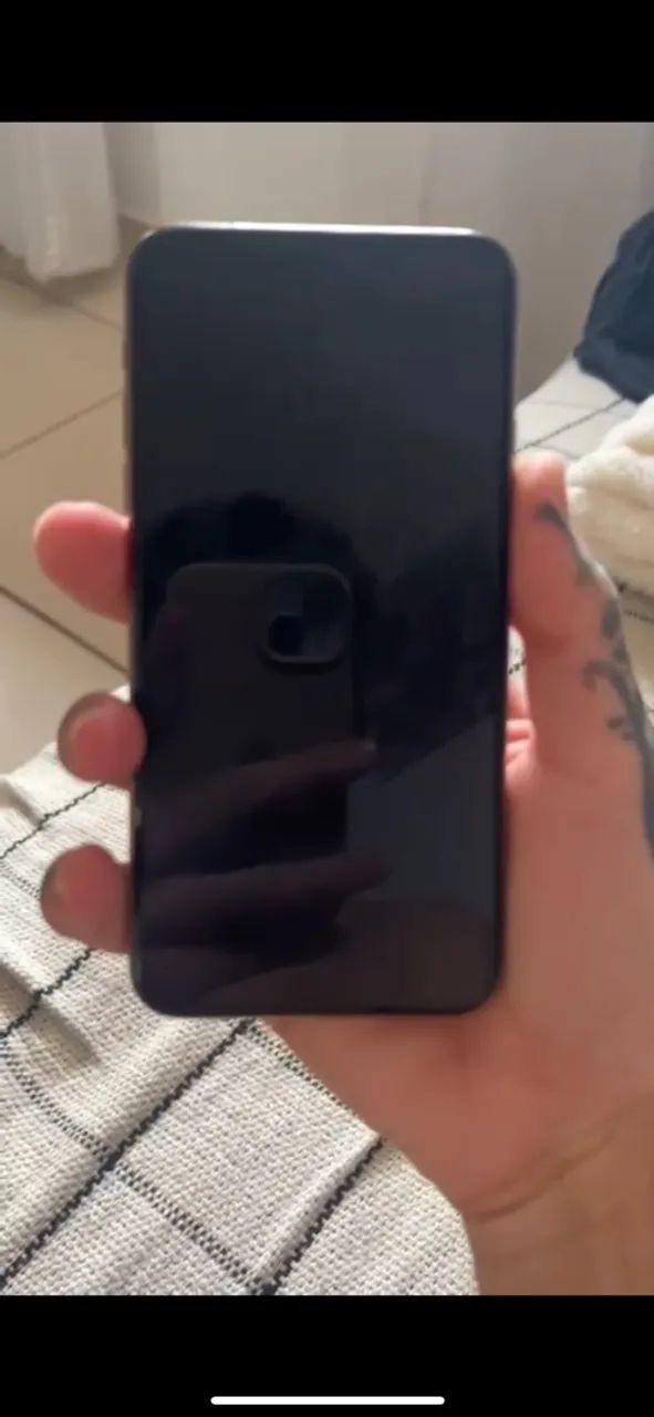 Vendo iPhone 11 pro max 64gb