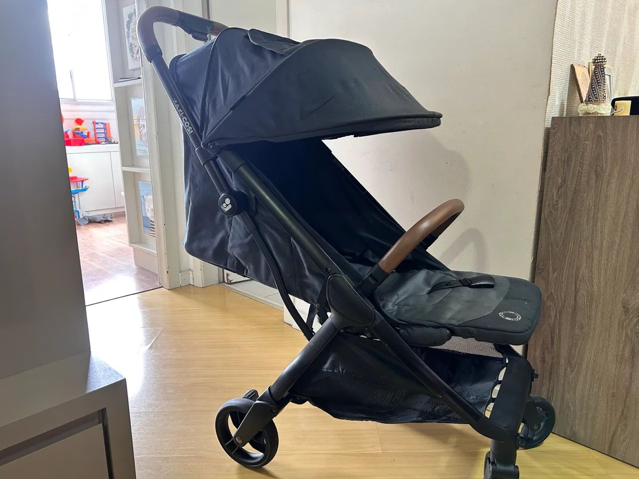 Carrinho de bebê maxicosi Eva  - Foto 4