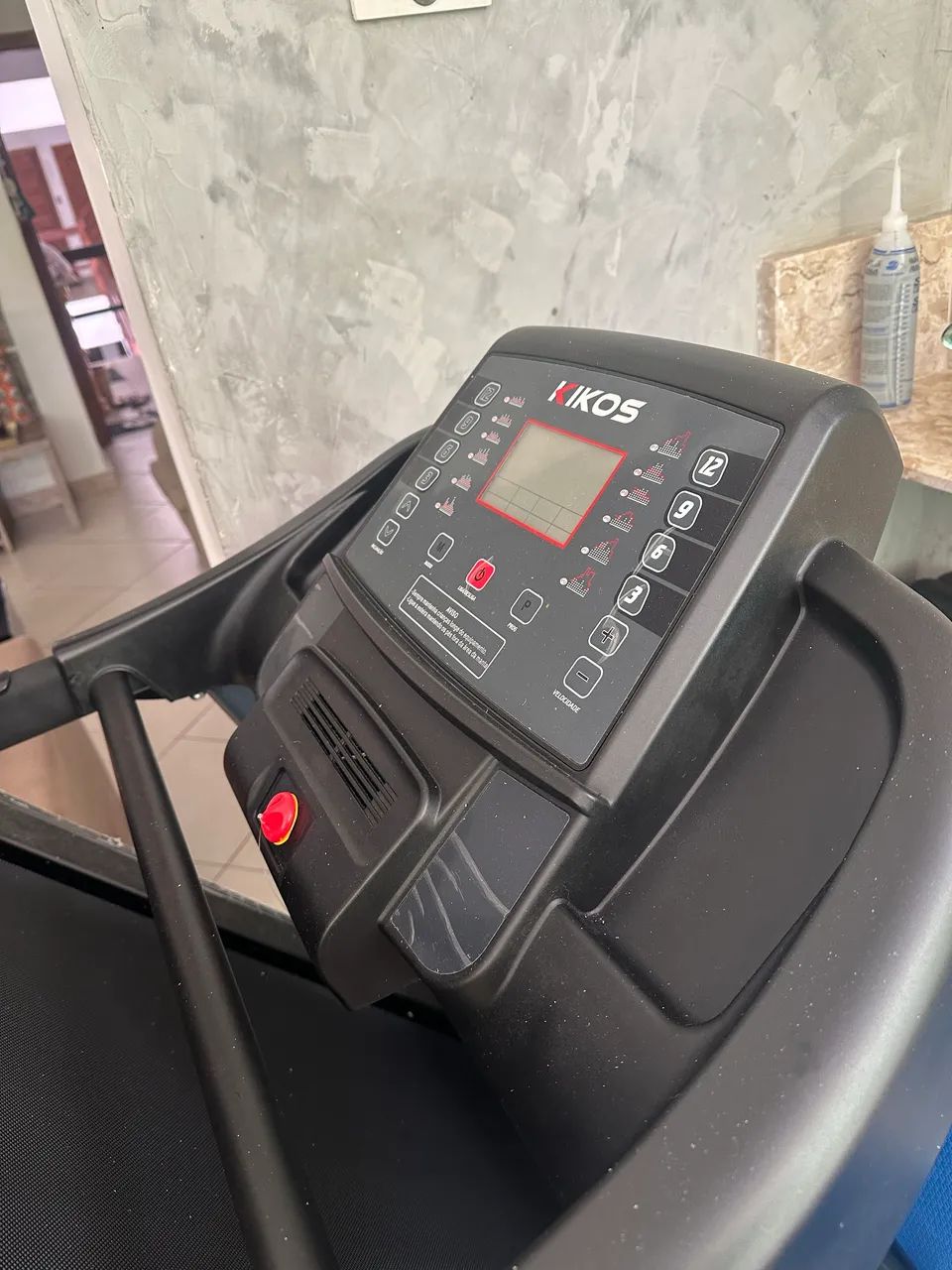 Esteira ergométrica 