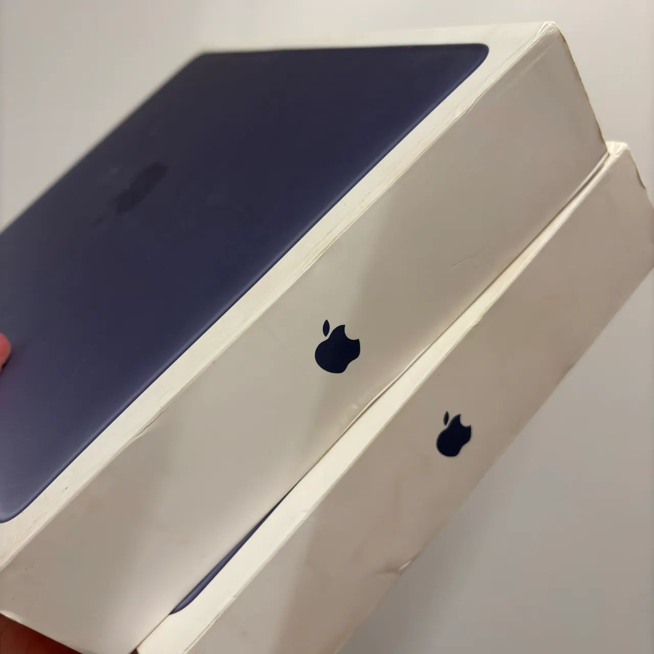 MacBook Neo 512gb Ssd Lacrados Azul Pronta Entrega ! - Notebooks