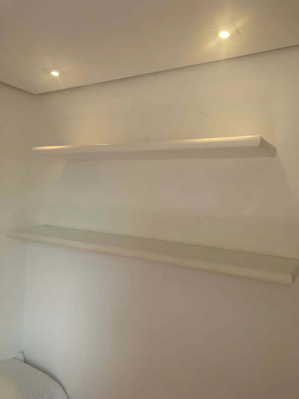 Prateleiras Brancas para Quarto 