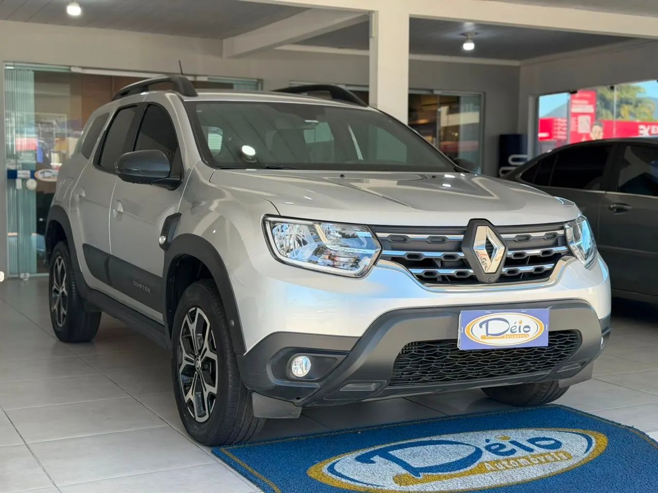 Renault Duster Iconic 1.3 TB 16V Flex Aut. 2023 - Foto 2