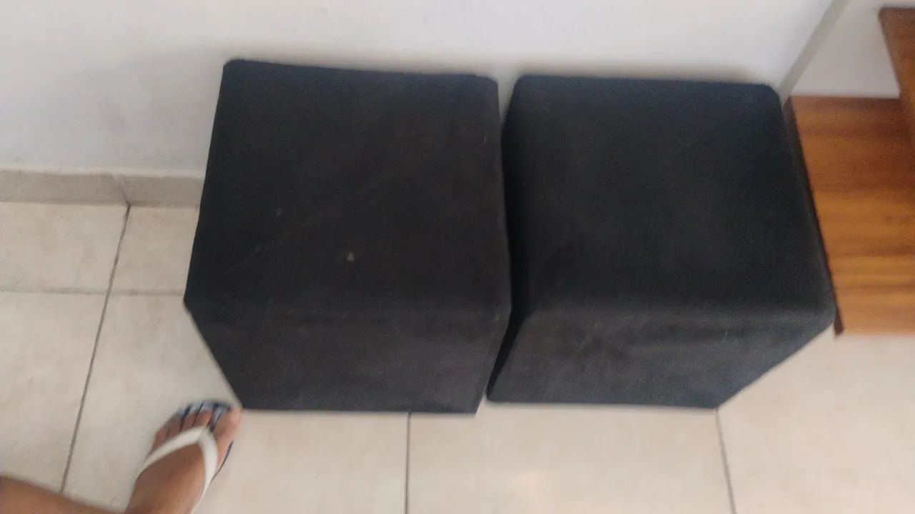 Vendo 2 puf preto  - Foto 2