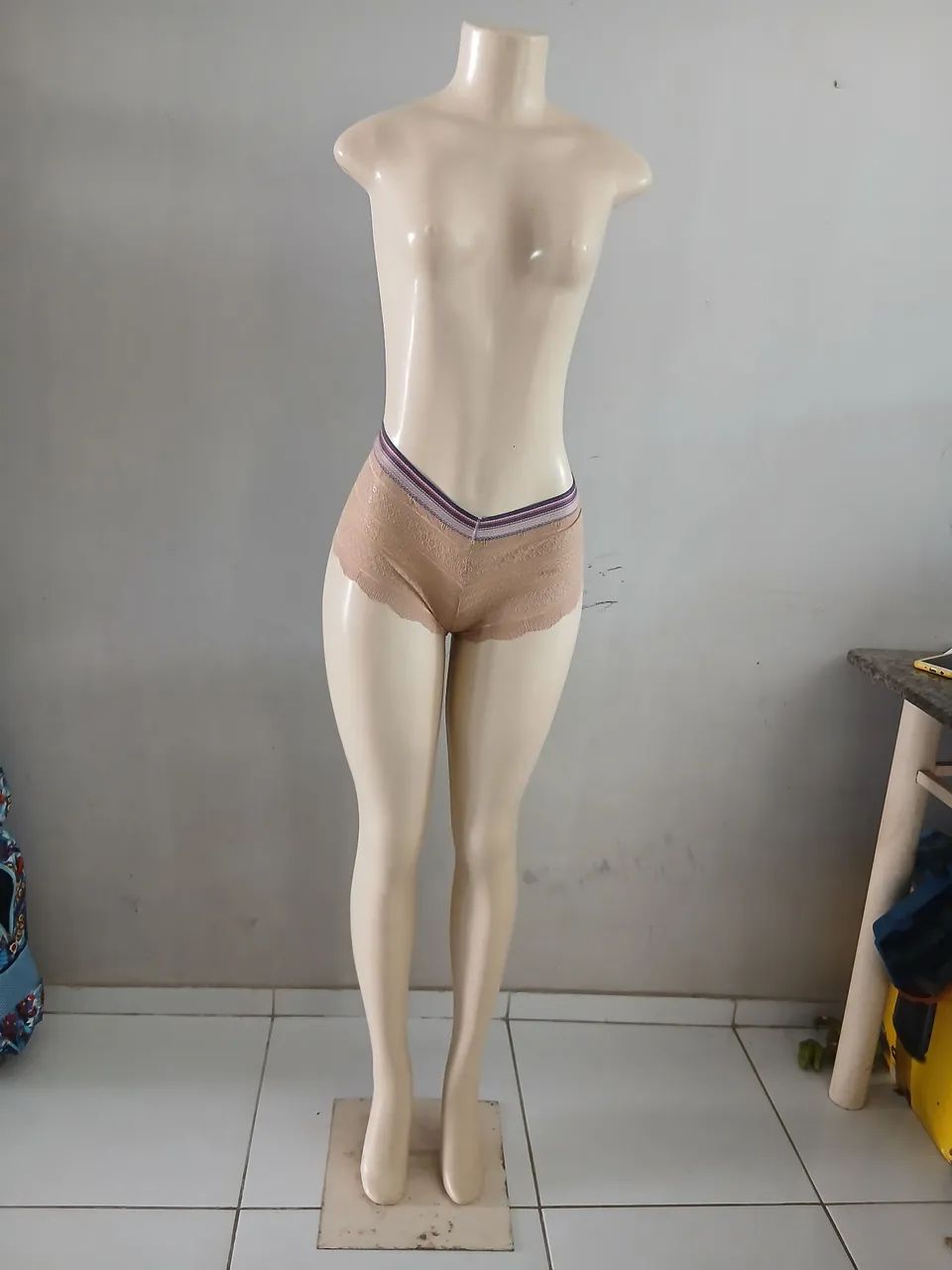 Manequim feminino 