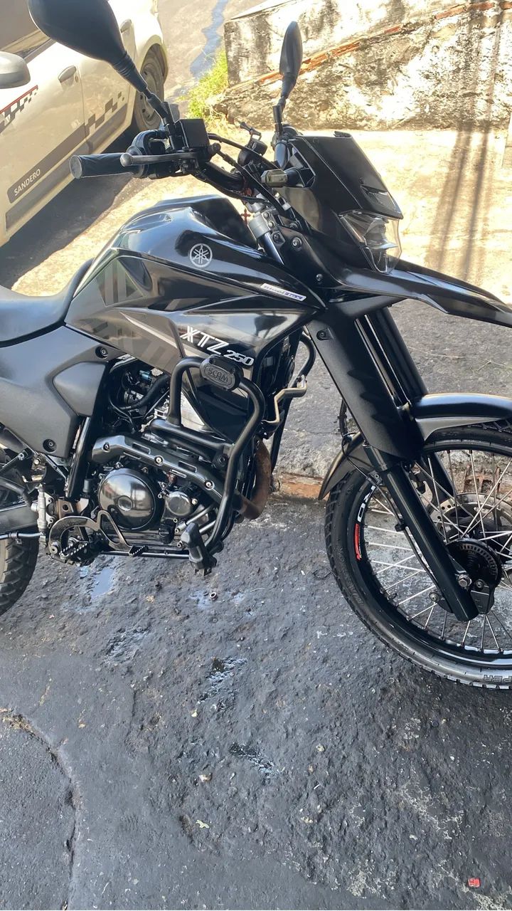 Lander 250  - Foto 2