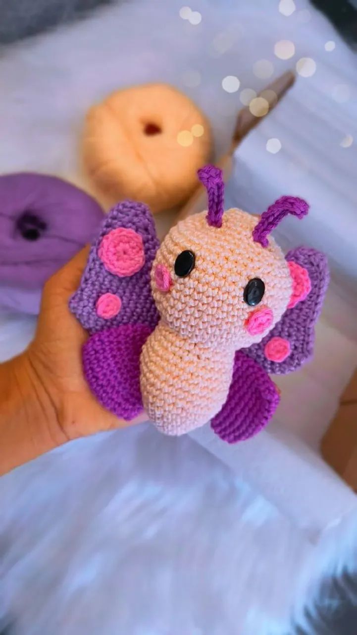 Borboleta amigurumi (crochê)