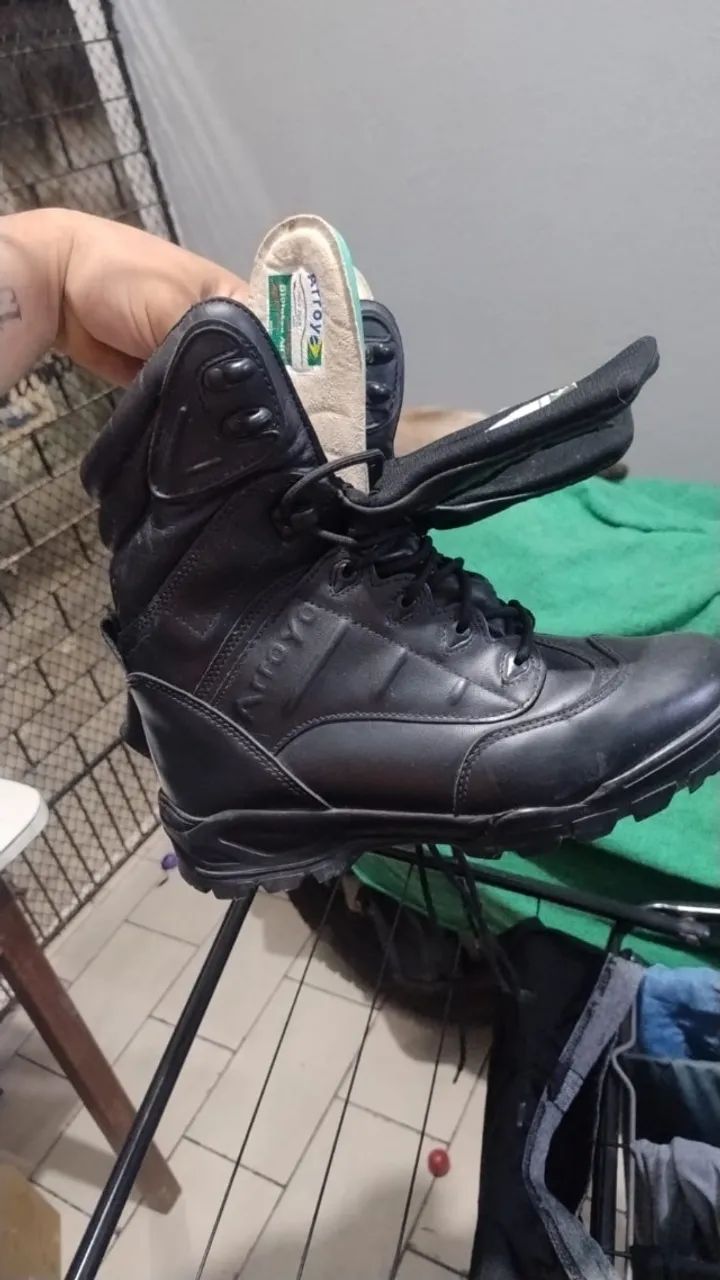 Bota militar