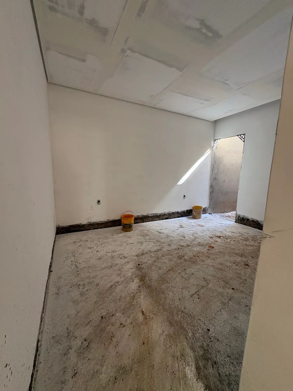     More em uma Casa Nova, Moderna e Completa | Bairro Universitário