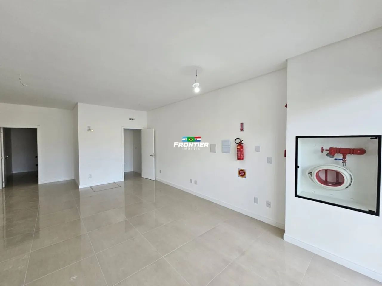 Sala comercial Bal. Perequê Porto Belo SC - Foto 2