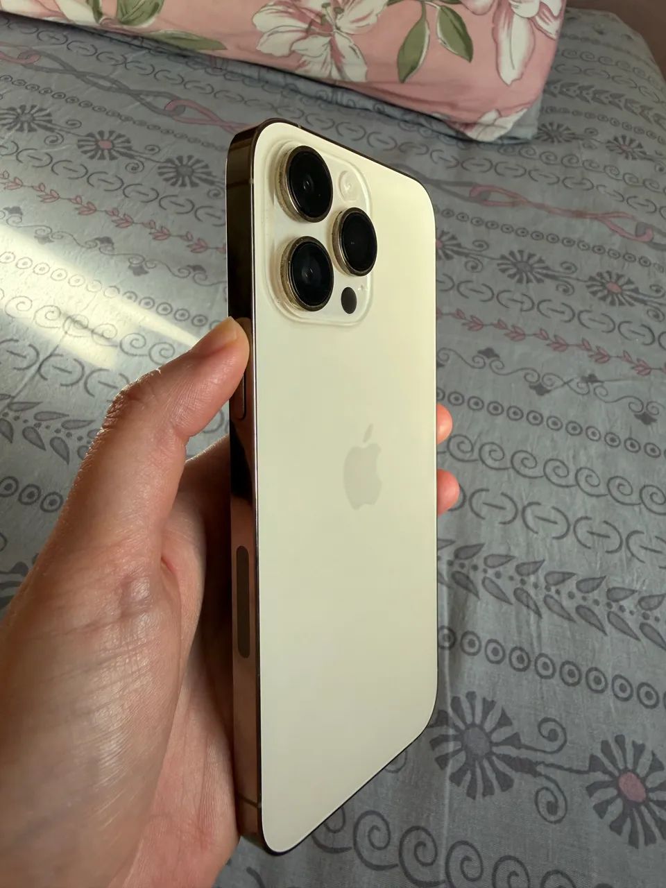 iPhone 14 Pro Max Gold - Foto 3