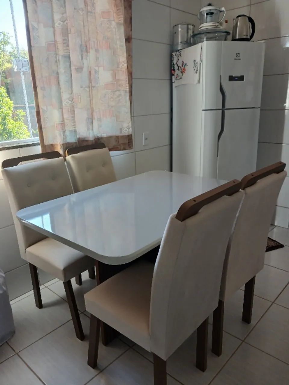 Mesa de jantar 4 cadeiras  - Foto 2