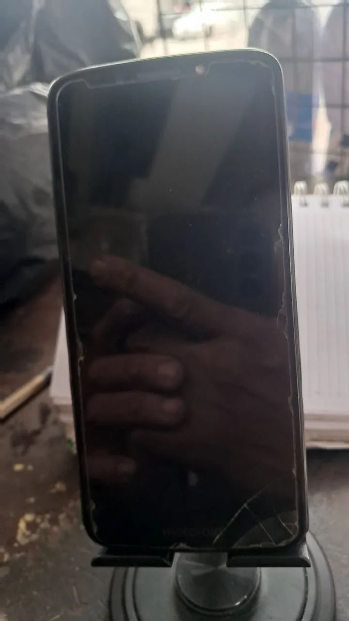 5 celulares pra retirada de peças 50 reais cada  - Foto 5