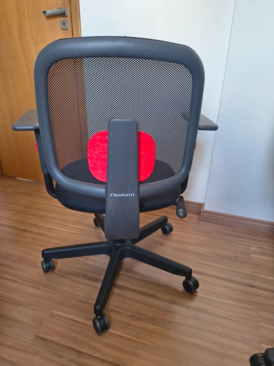 Cadeira de escritório Flexform Dot - Foto 3