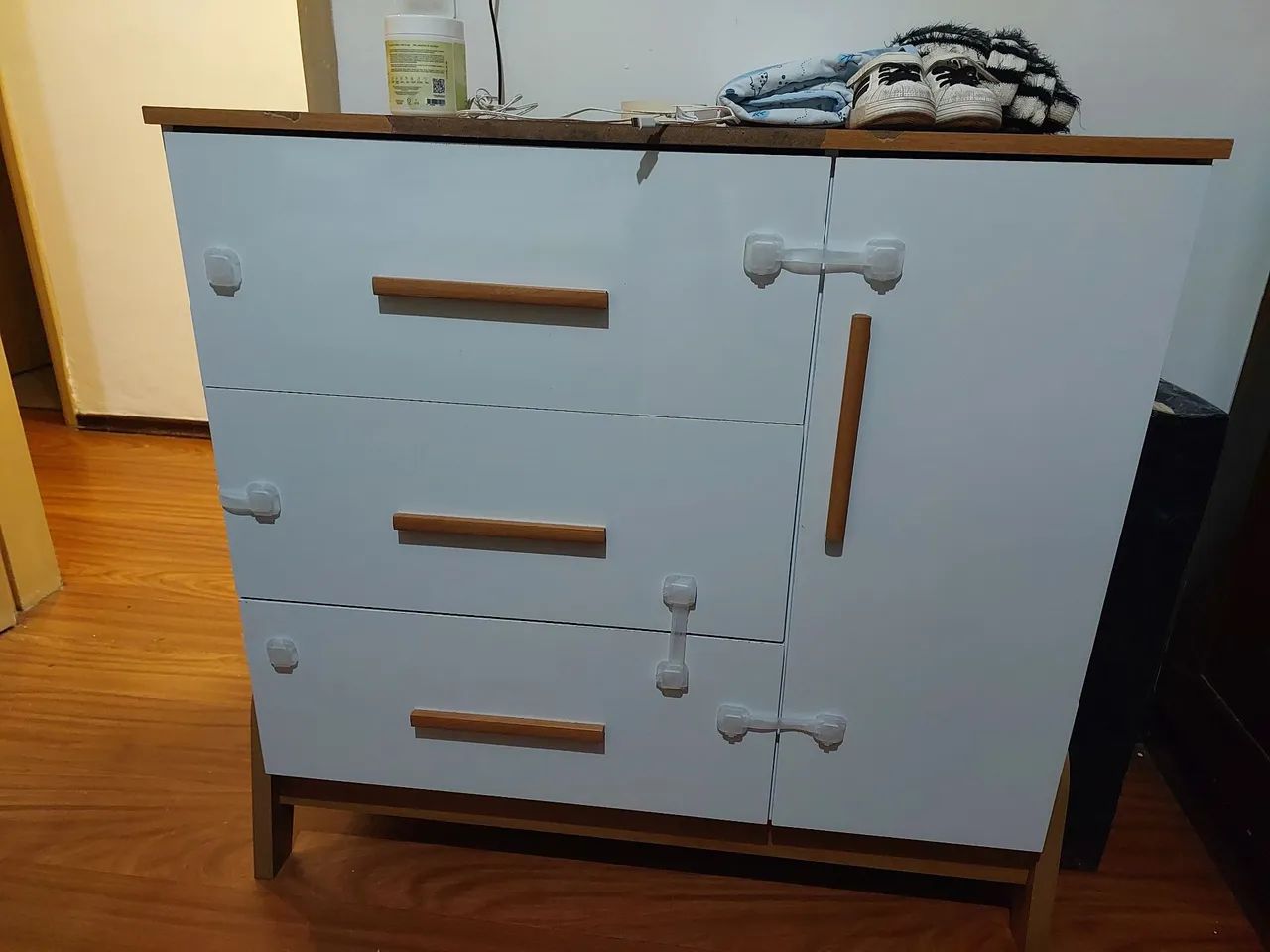 Berço +cômoda 