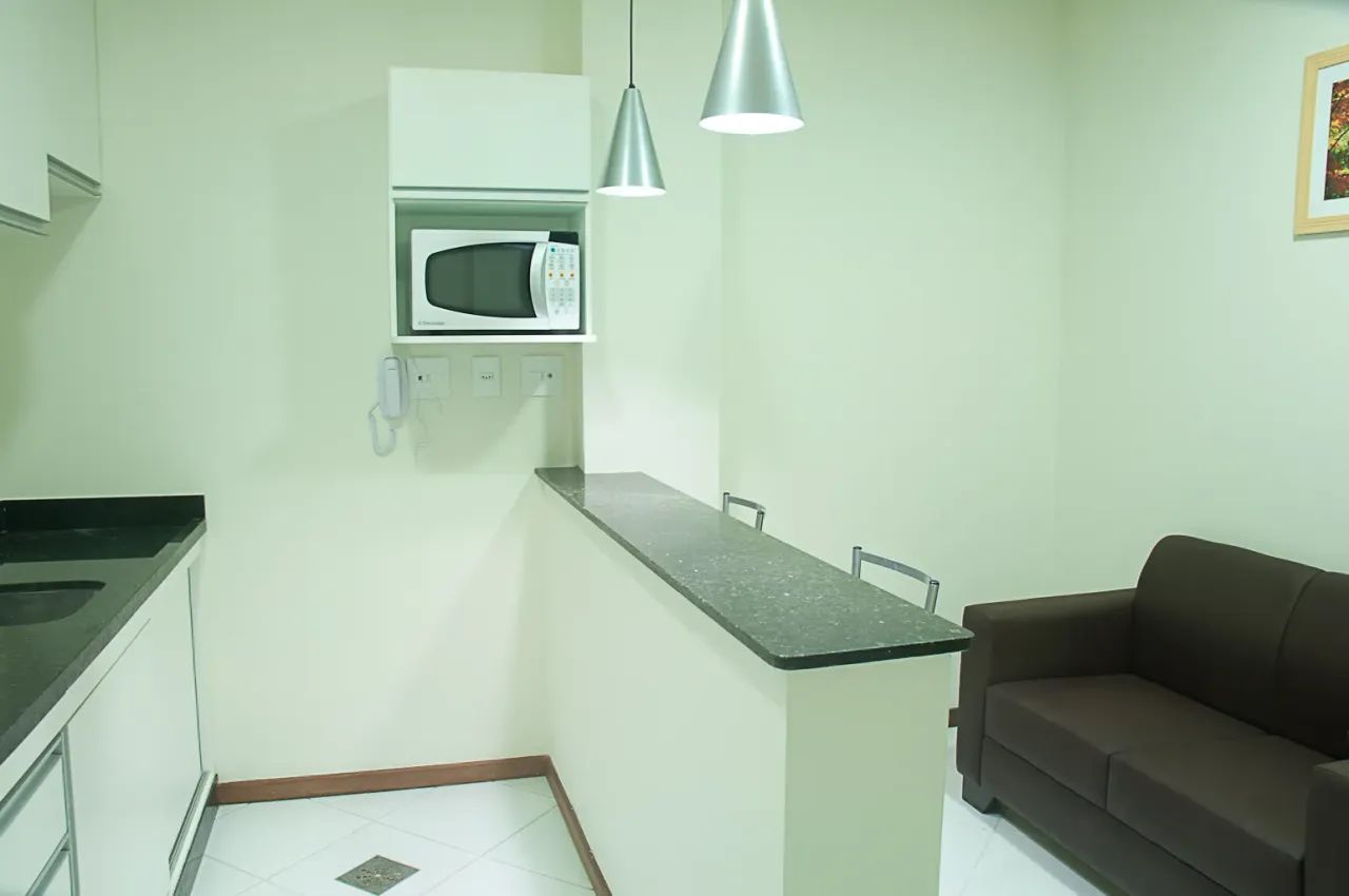 Kit mobiliada para aluguel possui 25 metros quadrados com 1 quarto em Setor Sudoeste - Bra - Foto 2