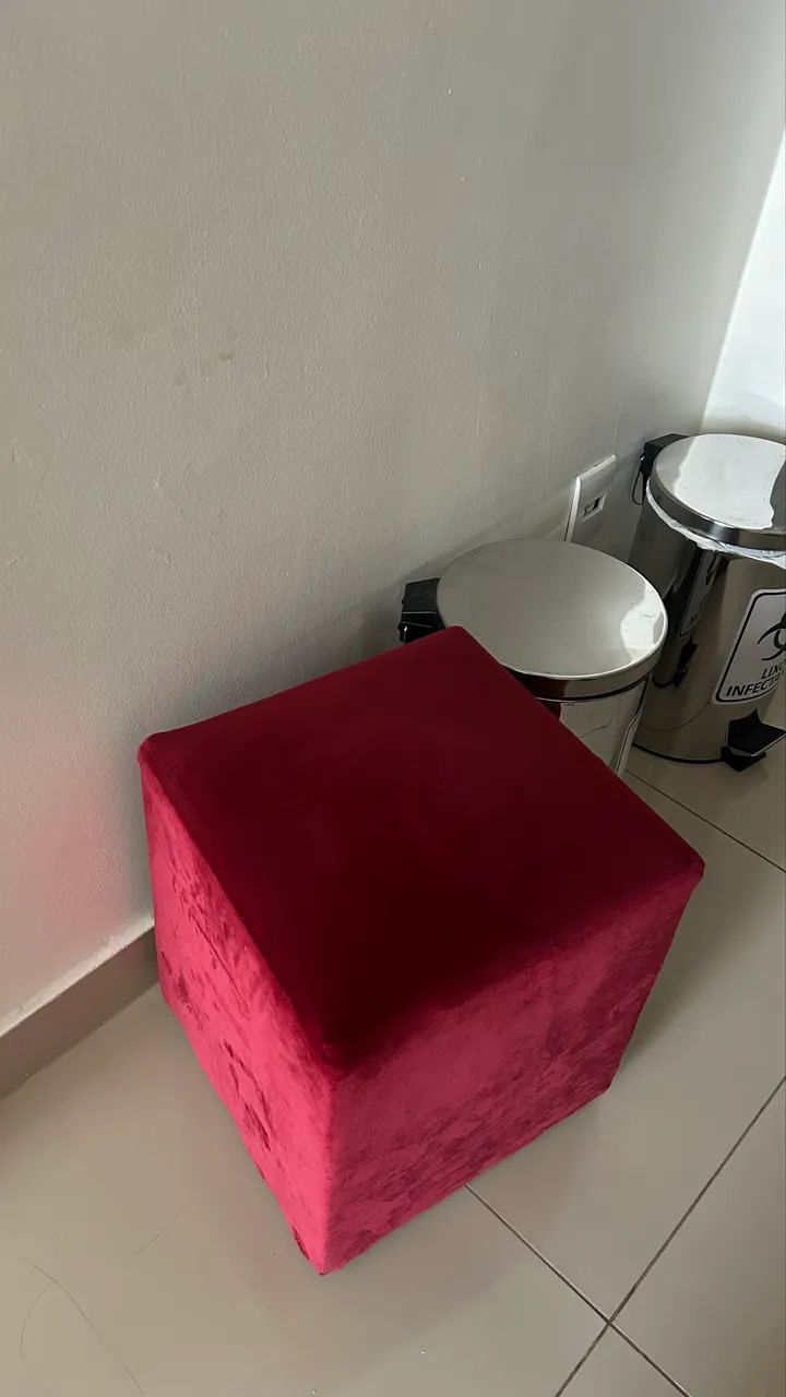 Sofá e puf - Foto 3