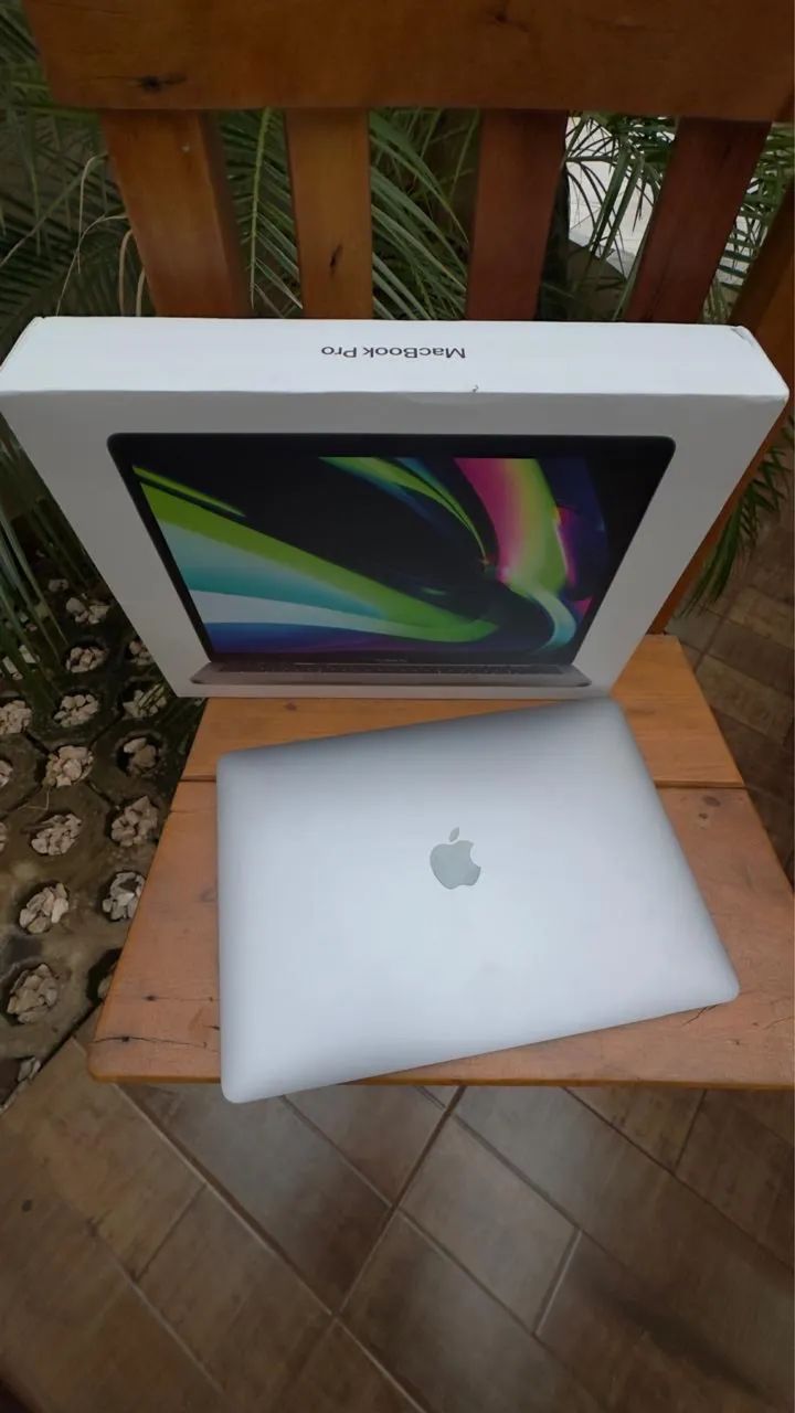 MAC BOOK PRO 13-inch 8GB 256GB SSD - Foto 2