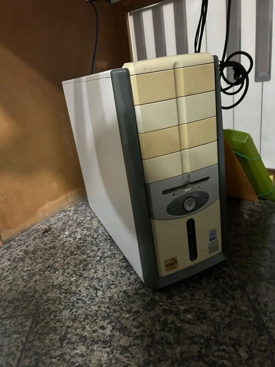 Computador completo INTEL I3 - 4gb RAM - 222gb SSD - Foto 2