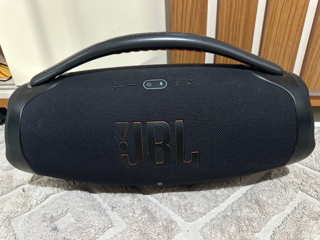 Vendo JBL 3 semi-nova! 
