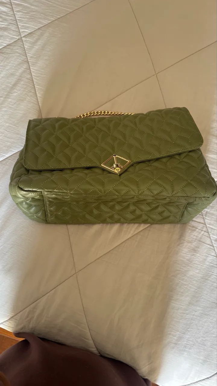 Bolsa Luzia Barcelos nunca usada  - Foto 3