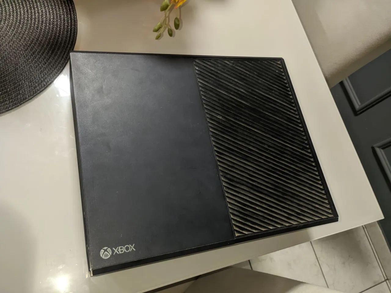 Xbox one FAT 500gb com placa Queimada (Fonte funcionando) - Foto 2