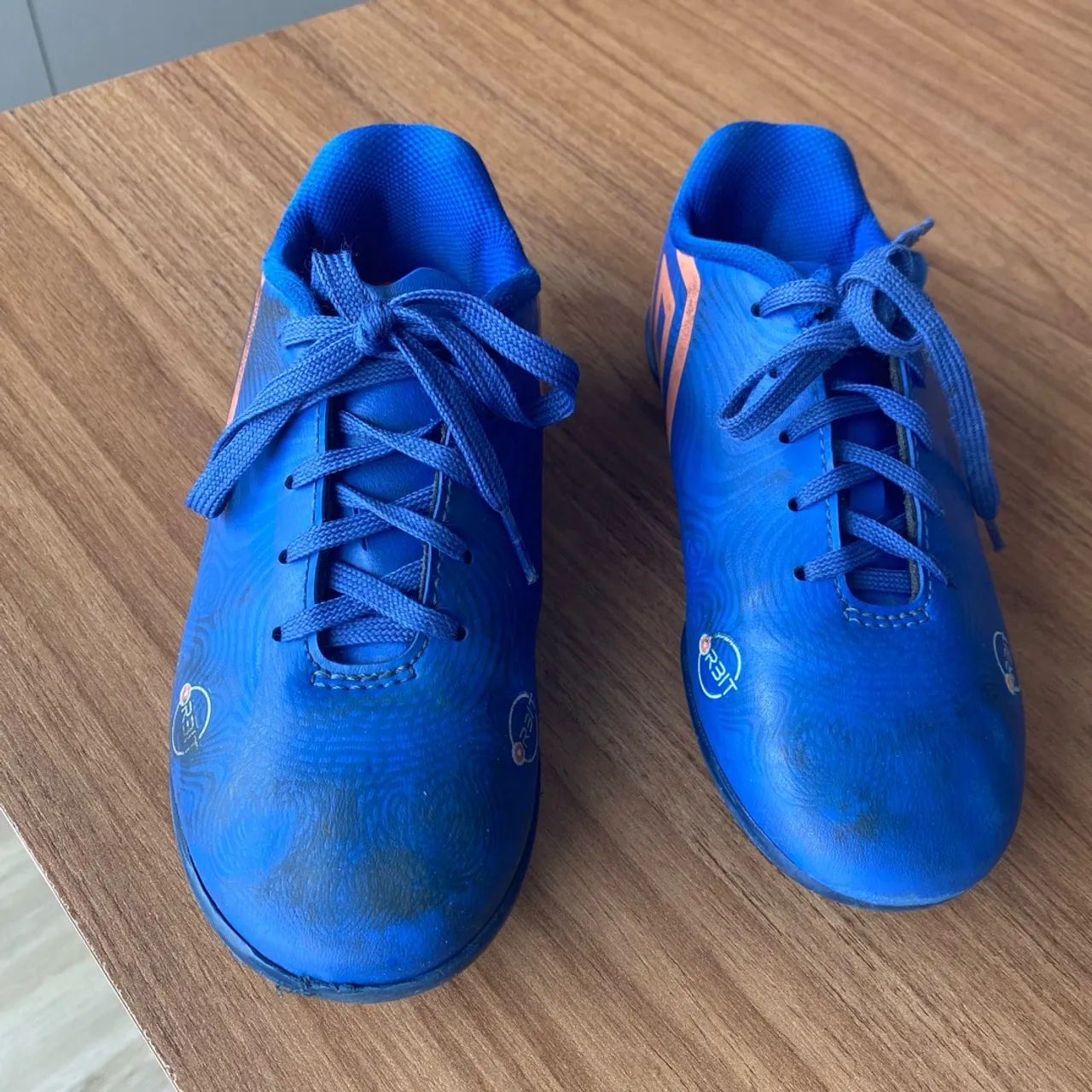 Chuteira umbro 