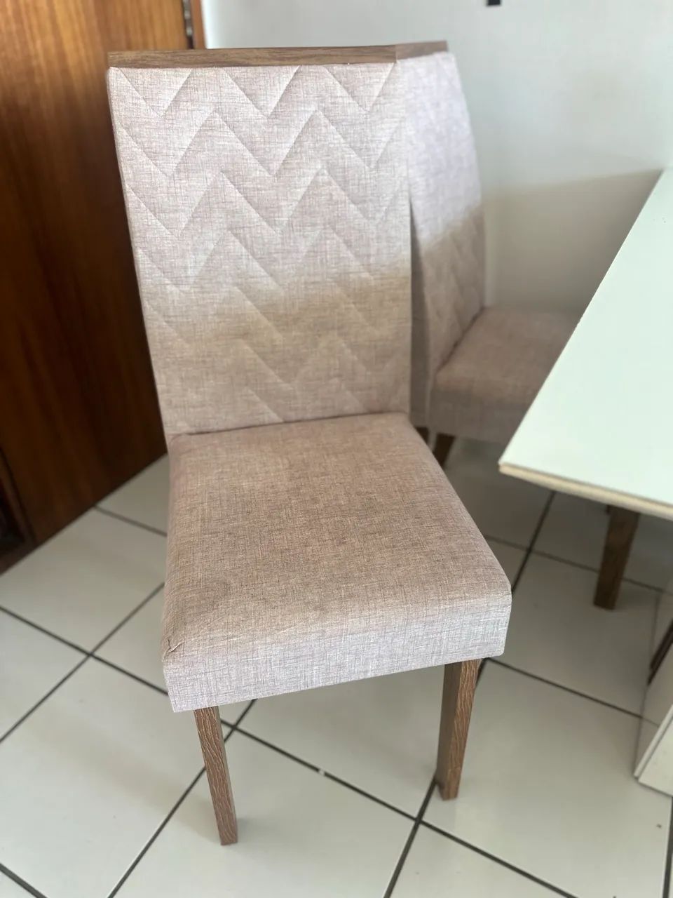 Jogo de mesa de vidro temperado com 4 cadeiras  - Foto 2