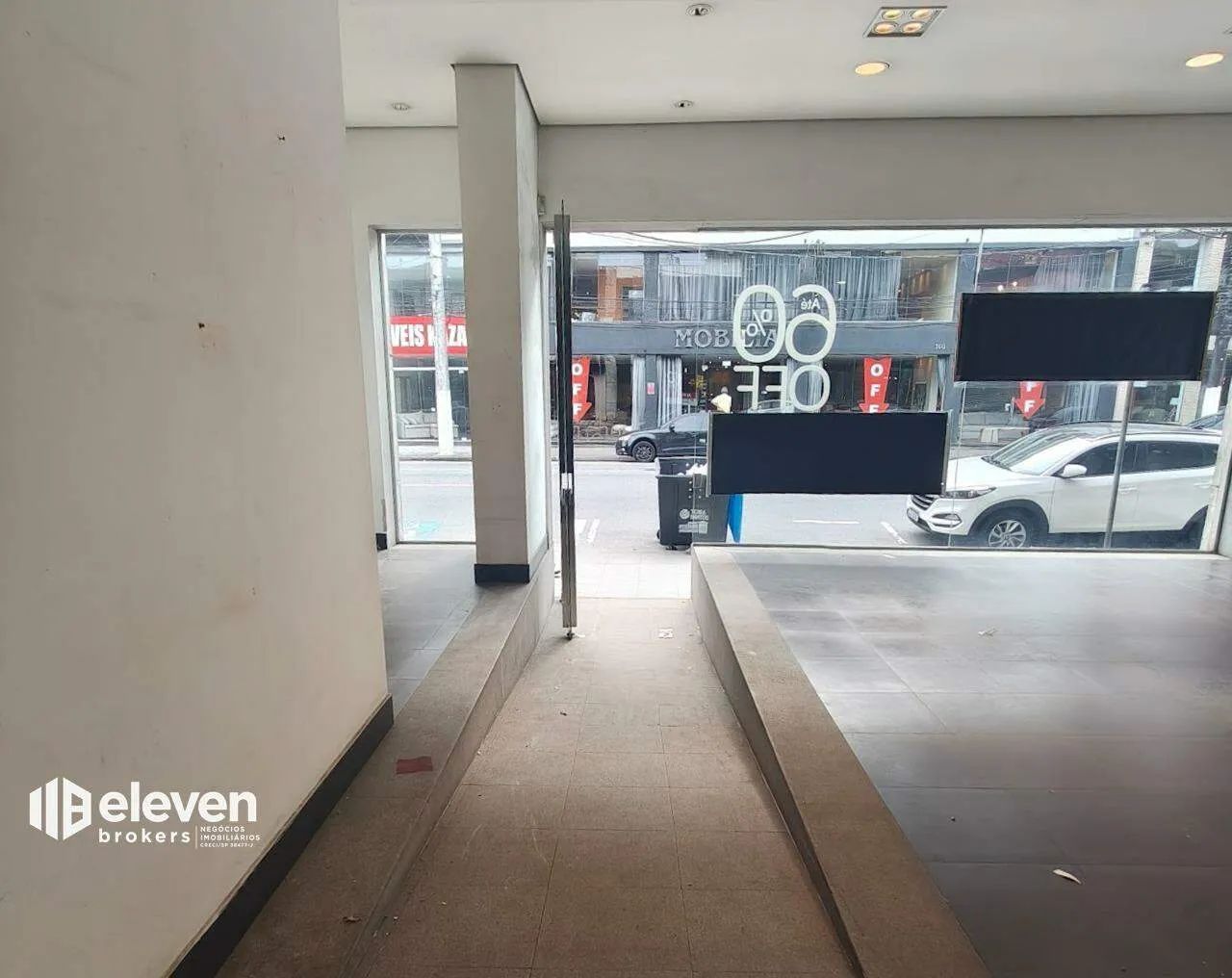Ponto Comercial de 595 m² Próximo à FATEC, no Centro de Santos - Foto 5