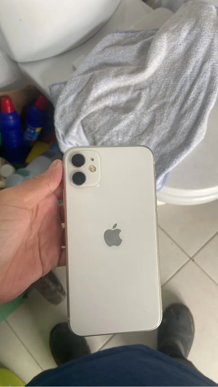 IPhone 11 pra retirada de peças  - Foto 2