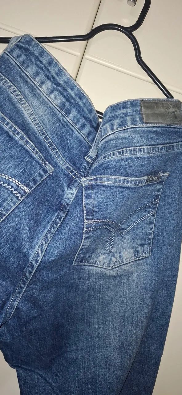 Calça Tassa Jeans Bordada NOVA! - Foto 3