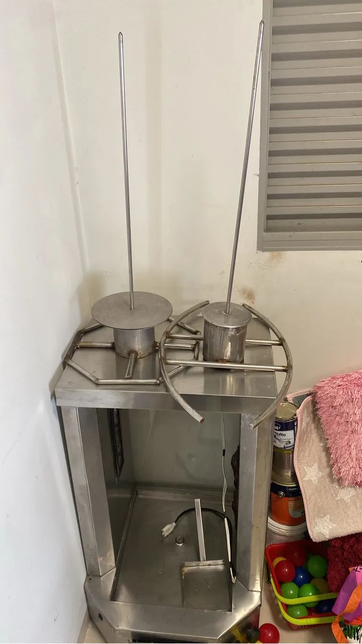 Churrasqueira de churrasco grego
