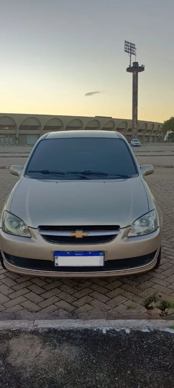 Chevrolet Classic 2013