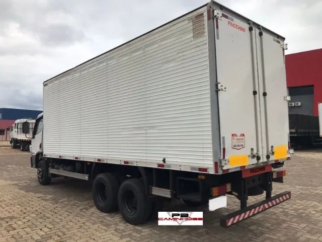 MERCEDES-BENZ ACCELO 1016 2014/2014 TRUCADO (6x2) COM BAÚ. - Foto 4