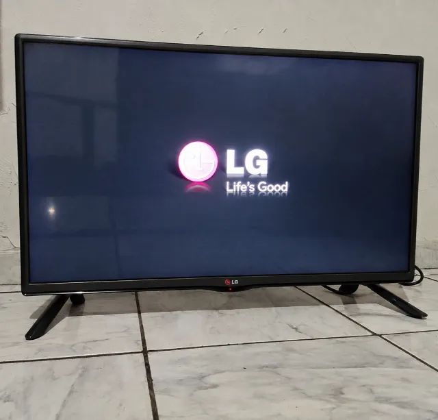 TV LED LG 32 Polegadas - Perfeita para Quarto ou Comércio