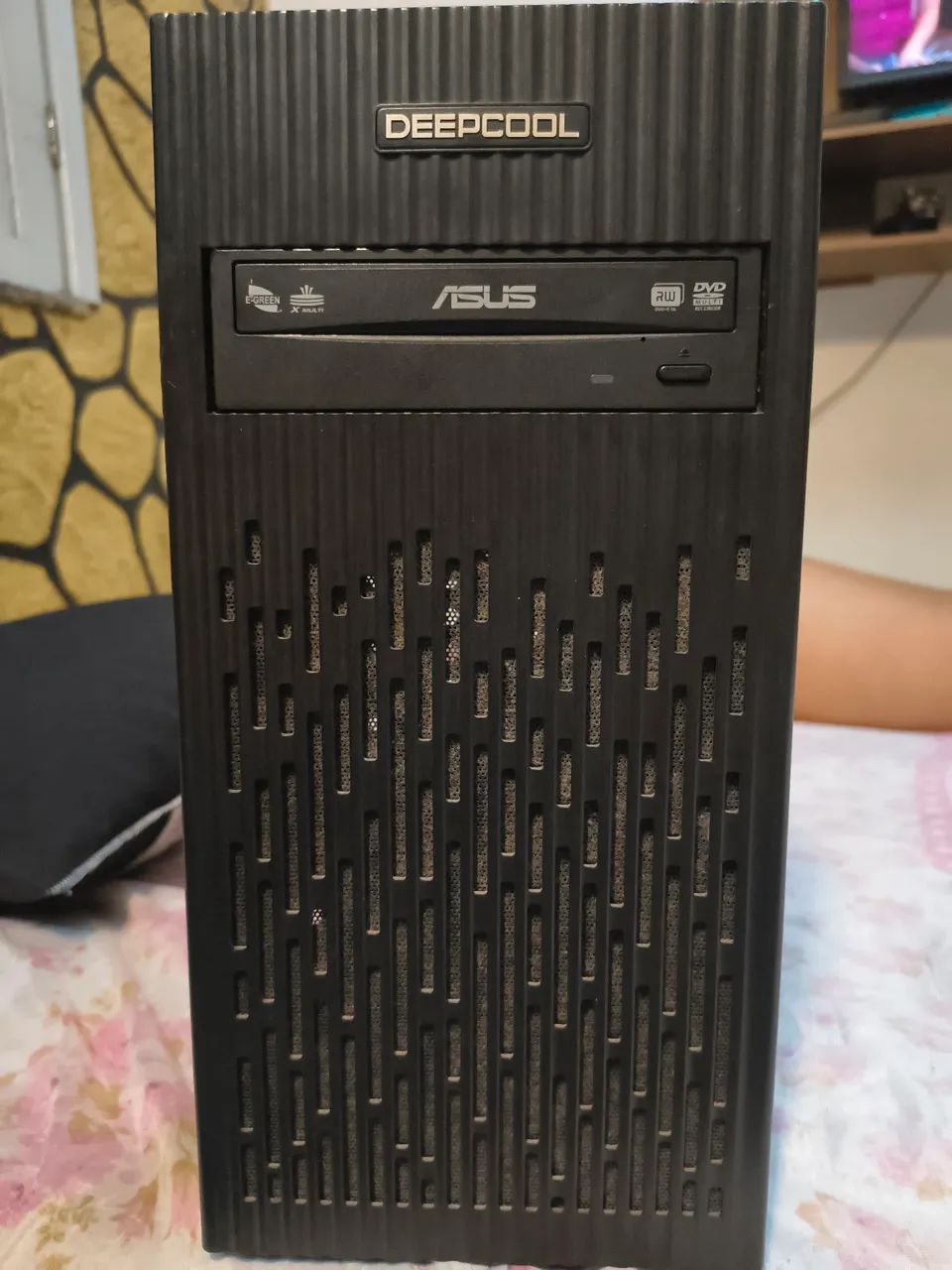 Pc usado 16gb ram ddr3. Não acompanha SSD
