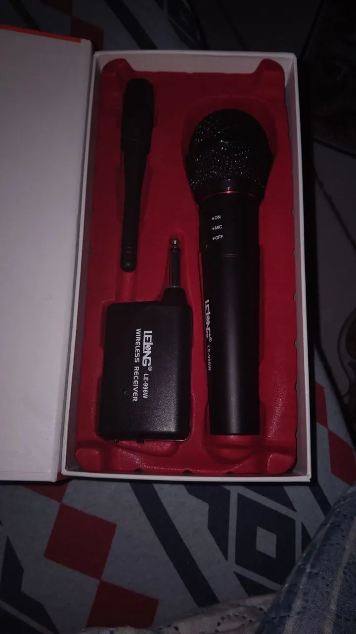 Microfone Sem fio Novo - Foto 2