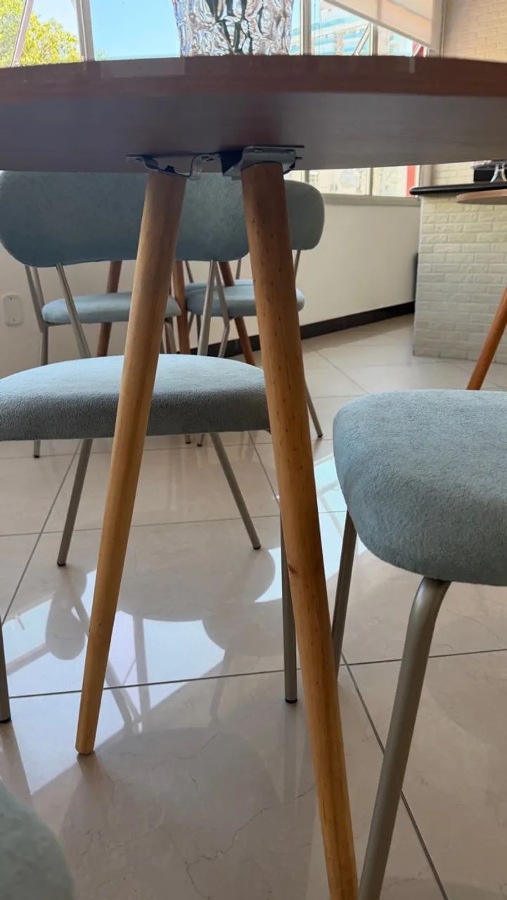 Vendo linda mesa de canto/varanda - Foto 3