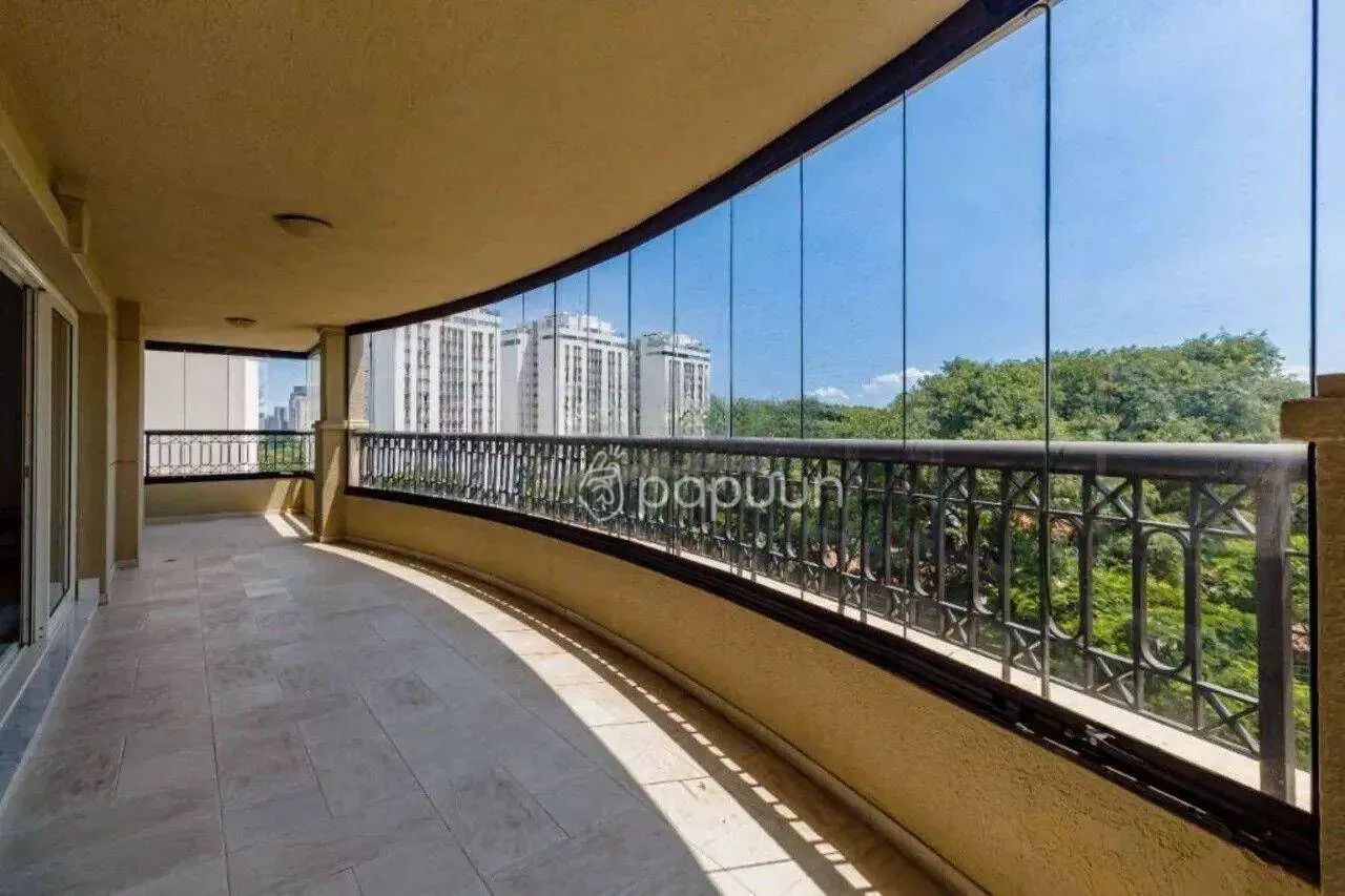 Apartamento 365m² com 4 Suítes e 6 Vagas com Vista para a Praça do Sol - Foto 4