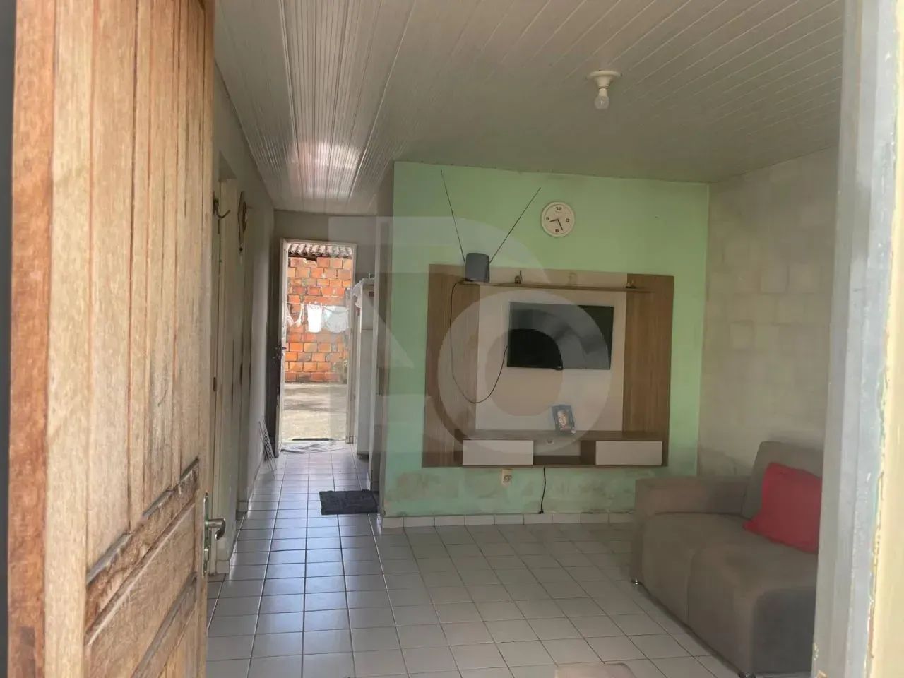 Casa no Conjunto Maria do Carmo, Mangabeira - 2 Quartos, Garagem e Área de Serviço