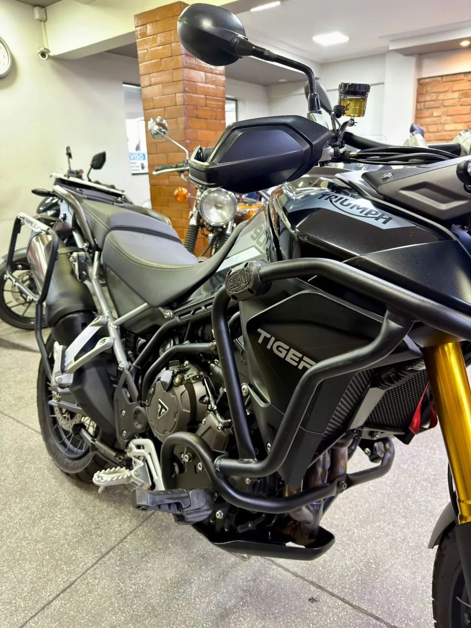 Triumph 900 Rally 2022 - 1501195840 | OLX