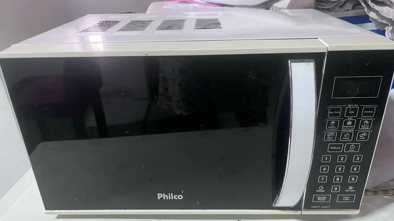 Vendo microondas com defeito $230 - Foto 4