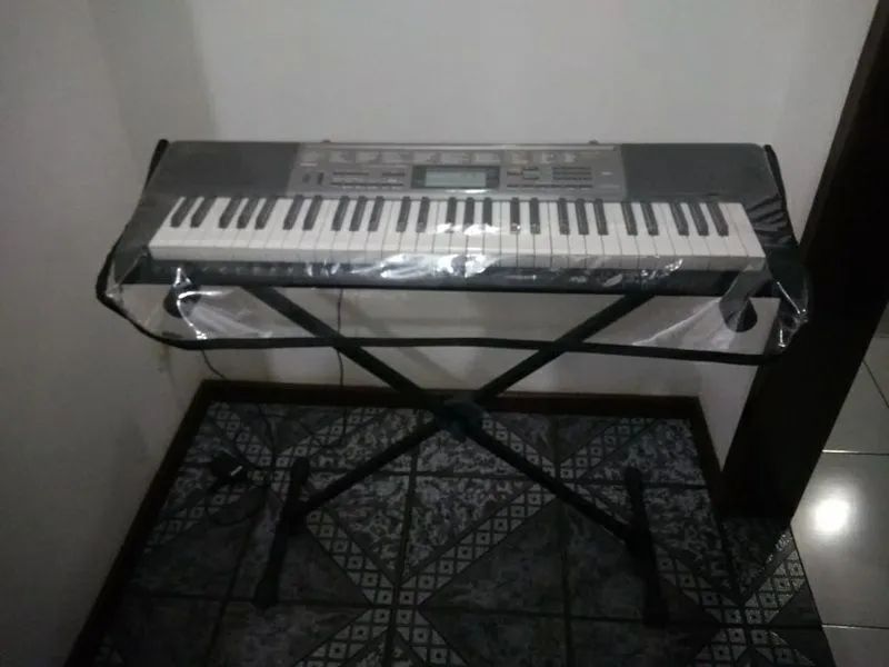 Teclado Casio LK-265 Com teclas que iluminam te ensinando a tocar - Foto 2