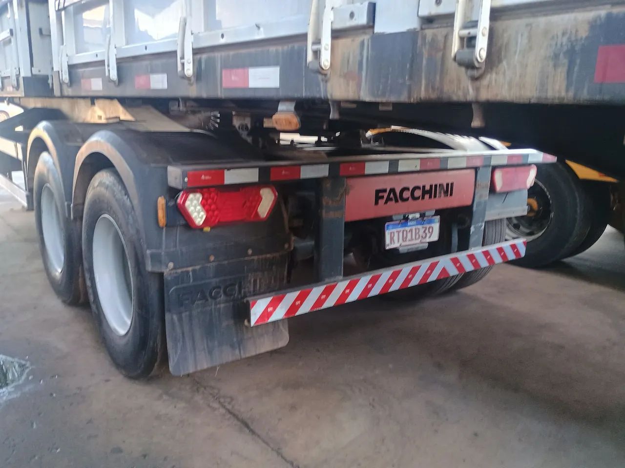 Vendo abaixo da tabela  - Foto 4