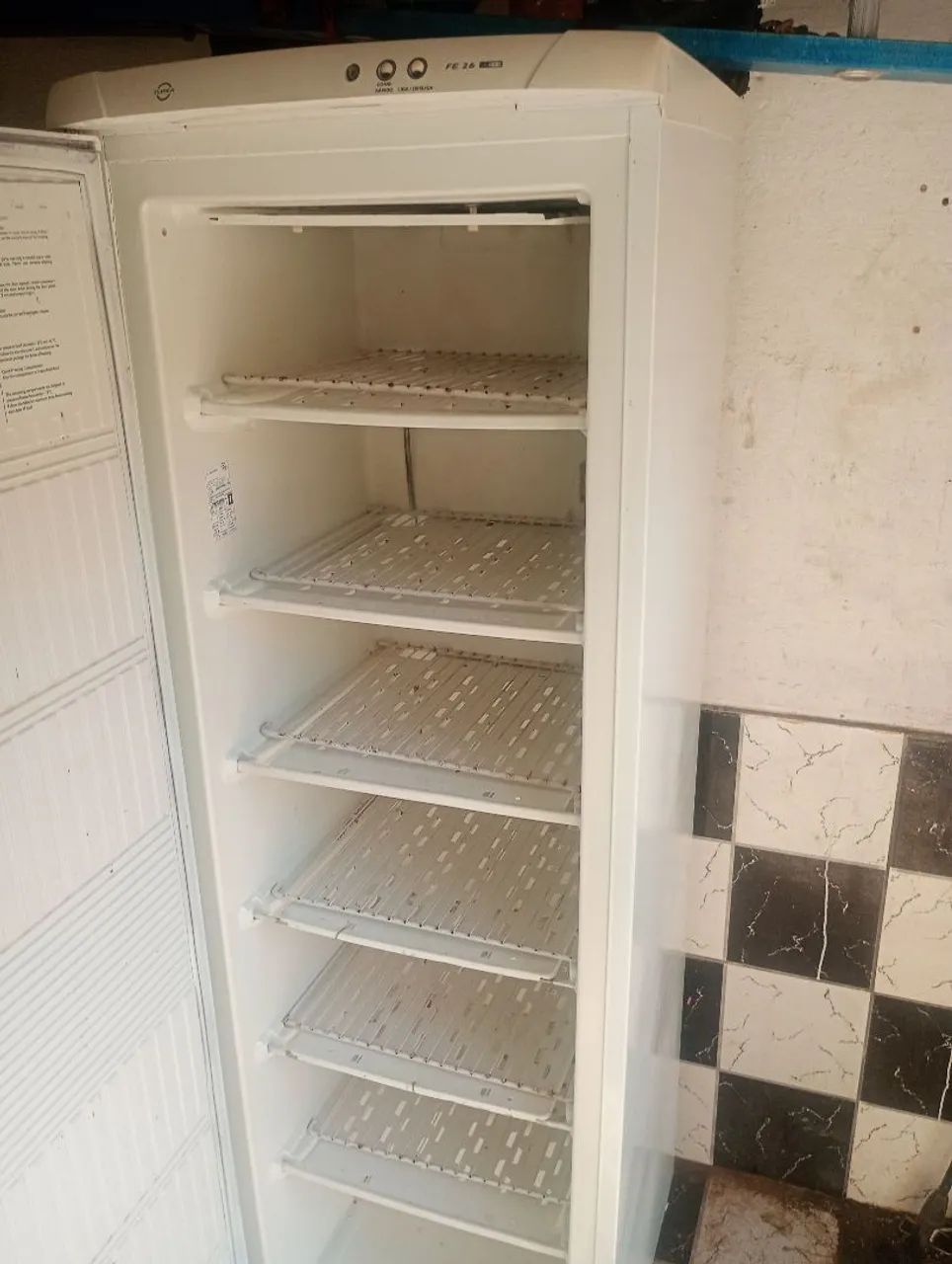 Freezer vertical  - Foto 2