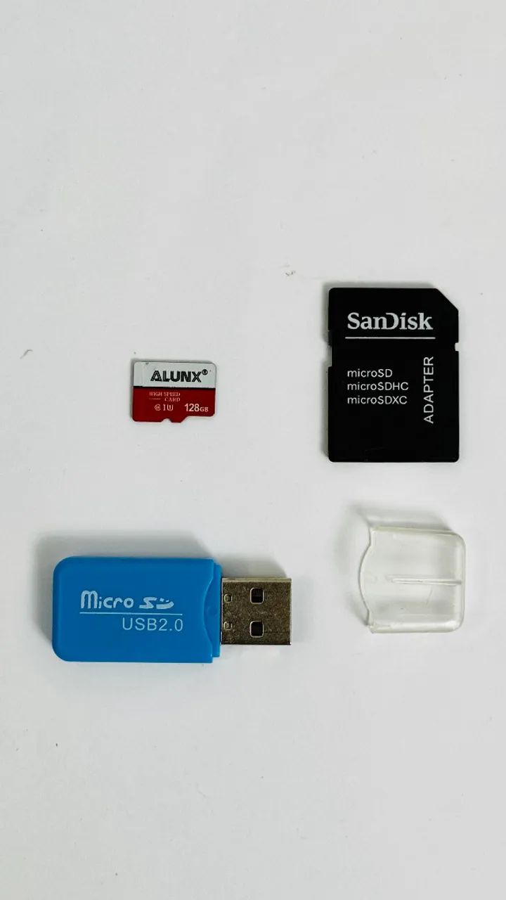 128GB MEMORY CARD SDCARD + 2 ADAPTERS.